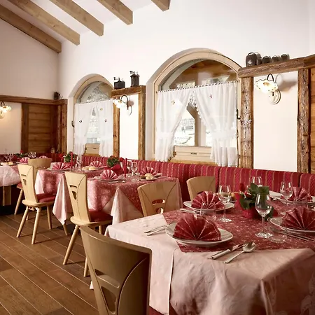 فندق Panorama Fontanella 3*